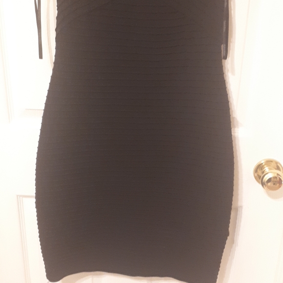 Ladies Calvin Klein little black dress - Picture 8 of 8